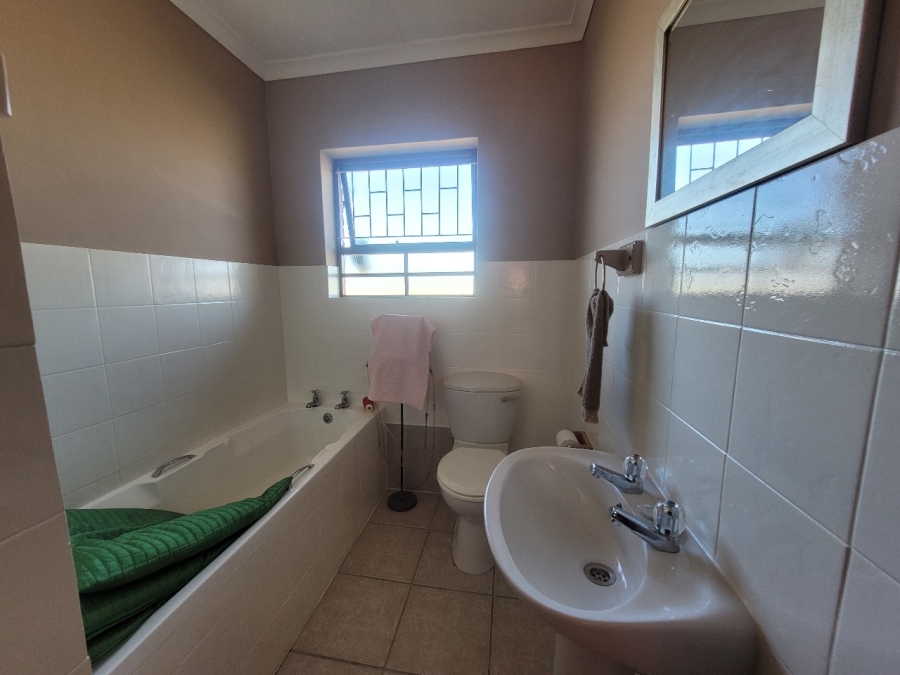 3 Bedroom Property for Sale in Noorsekloof Eastern Cape